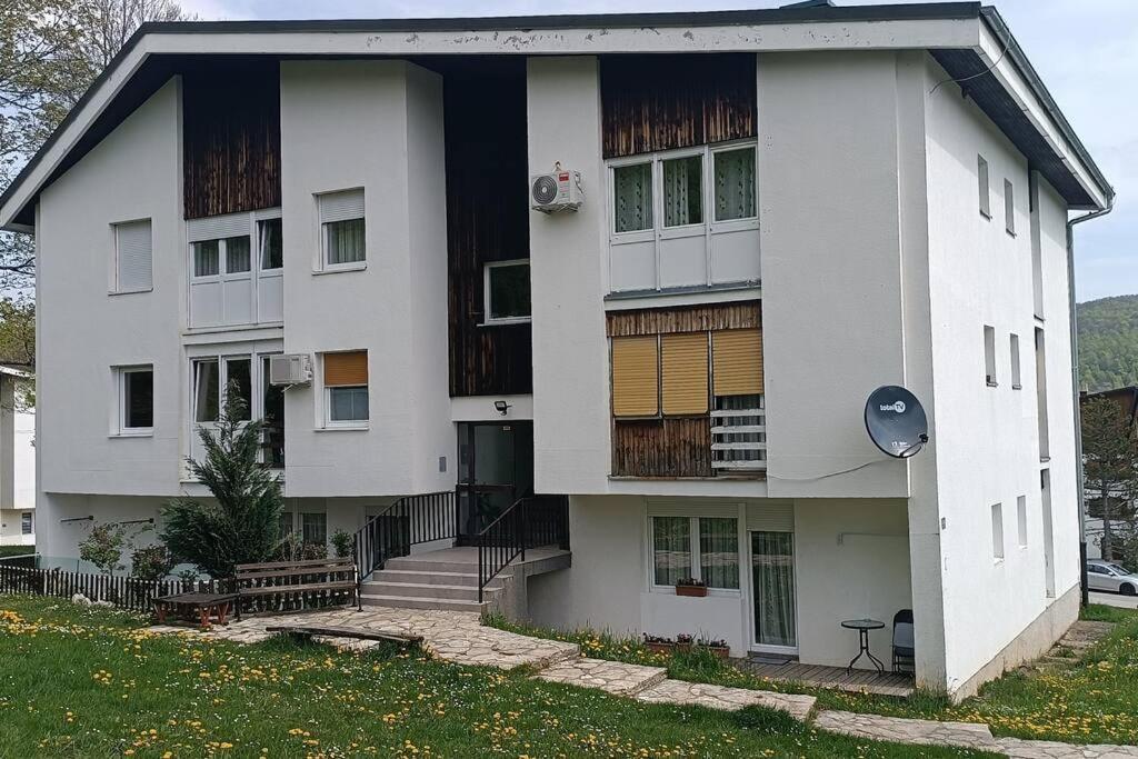 Plitvice Green Apartment Plitvička Jezera Extérieur photo